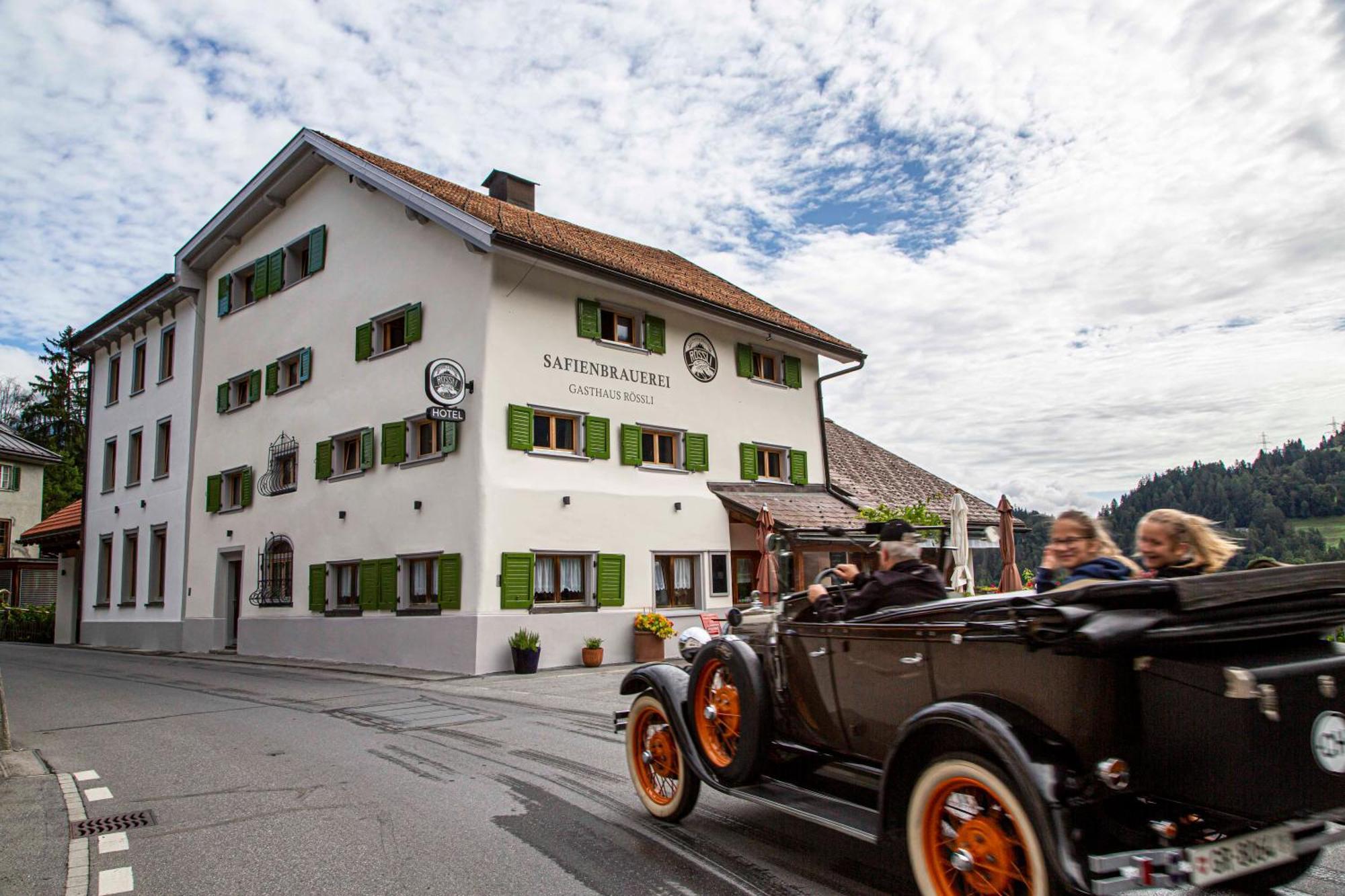 Gasthaus Roessli Versam Exterior foto